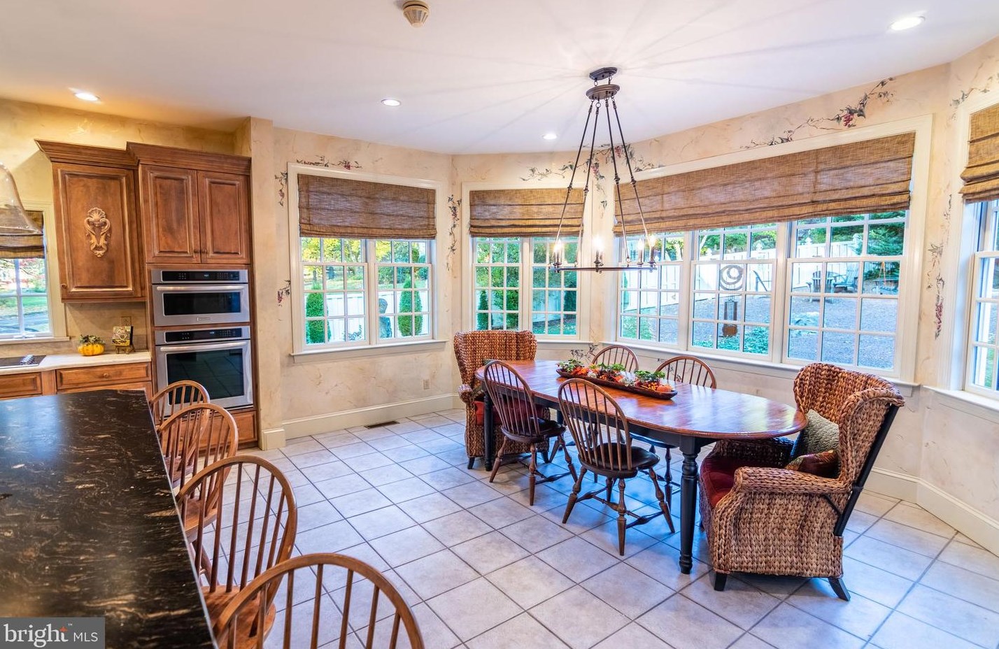 1215 Old Mill Rd, Reading PA  19610-2830 exterior