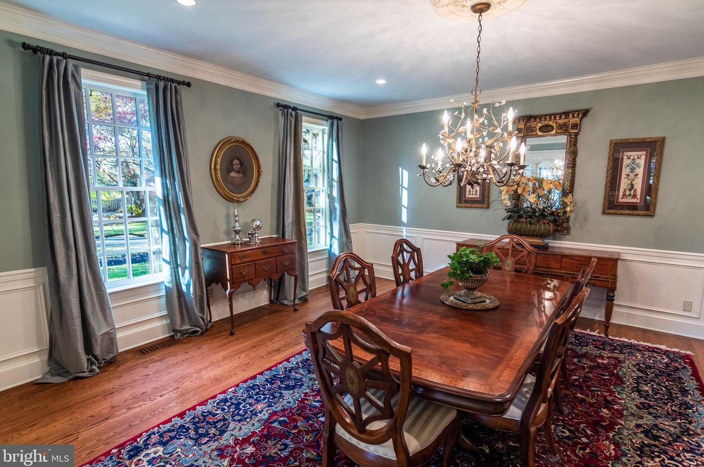 1215 Old Mill Rd, Reading PA  19610-2830 exterior