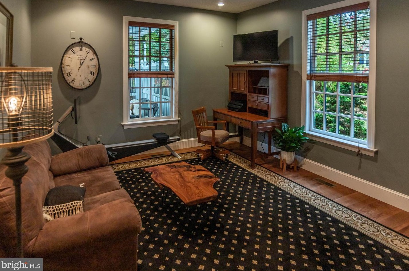 1215 Old Mill Rd, Reading PA  19610-2830 exterior