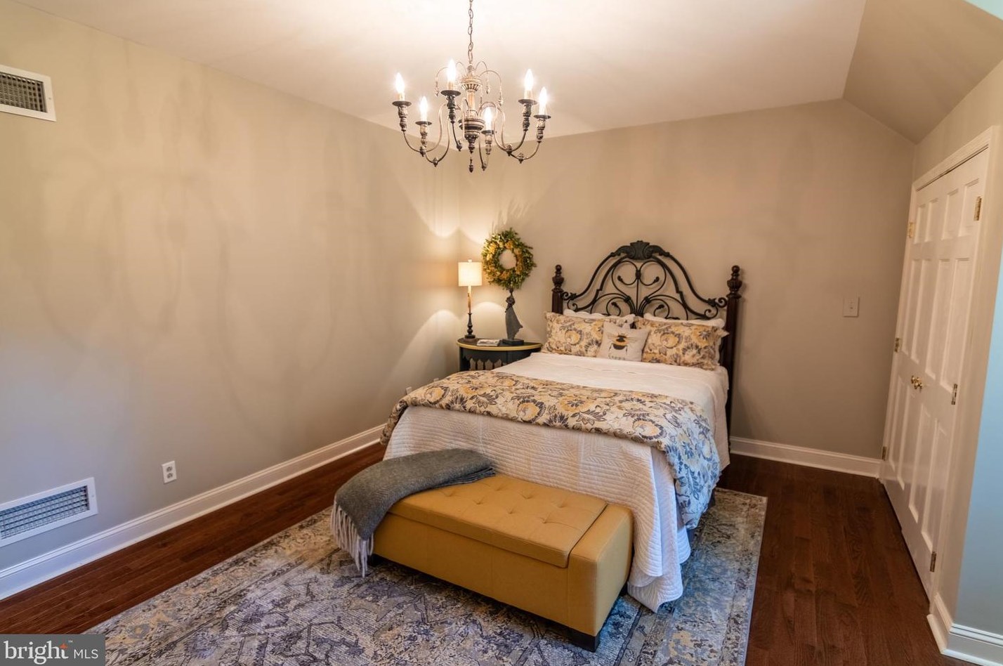 1215 Old Mill Rd, Reading PA  19610-2830 exterior