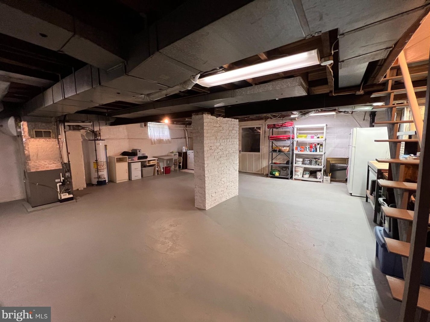 121 Park Rd, Reading PA  19610-3015 exterior