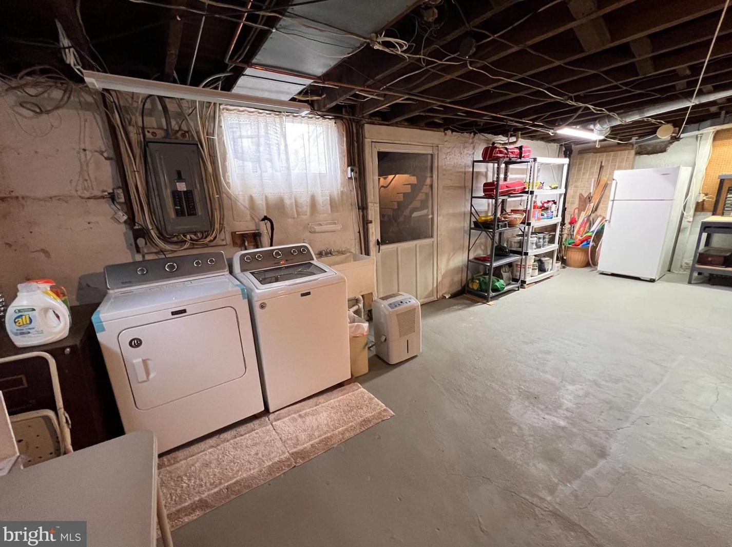 121 Park Rd, Reading PA  19610-3015 exterior