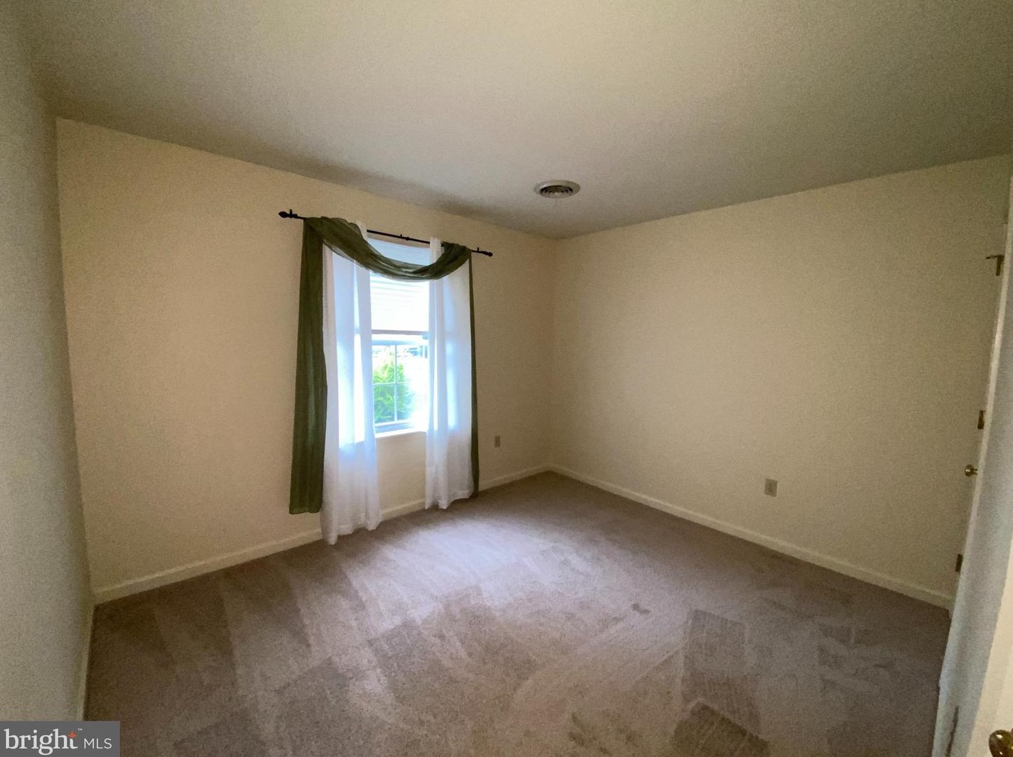 146 Primrose Ln, Reading PA  19608-8945 exterior