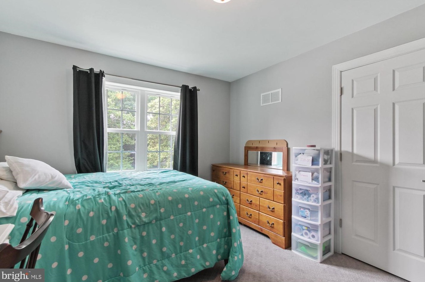 6 Beverly Ave, Reading PA  19607-1141 exterior