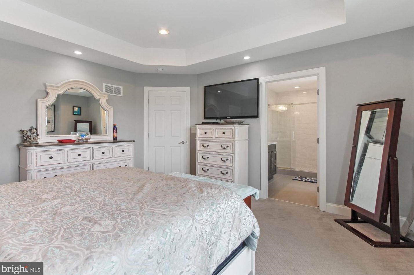 6 Beverly Ave, Reading PA  19607-1141 exterior