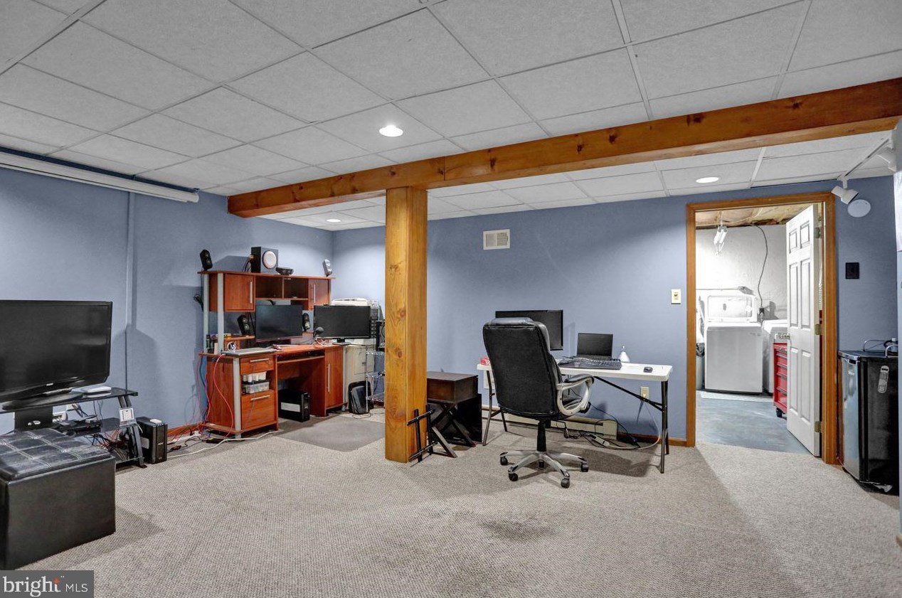 2611 Girard Ave, Reading PA  19609-1813 exterior