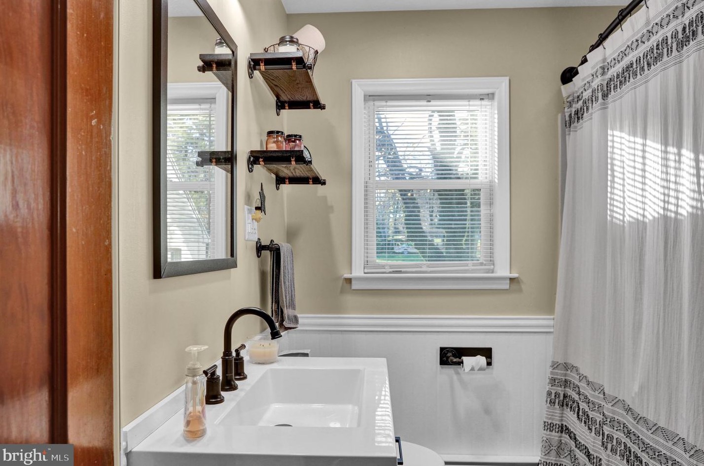 786 Kurtz Ml Rd, Hummels Store PA 19540-8209 exterior