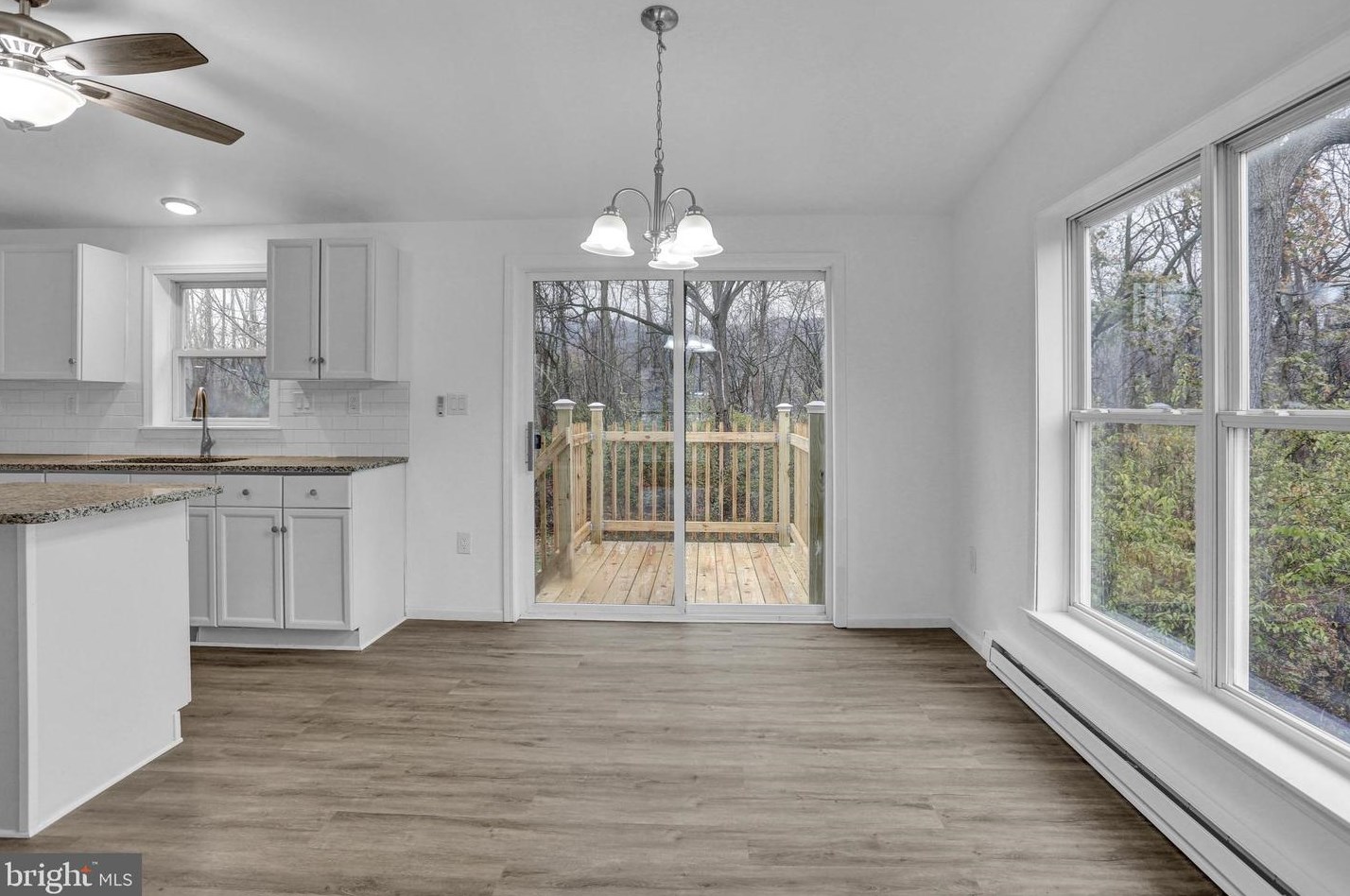 1049 Butter Ln, Reading PA  19606-1108 exterior
