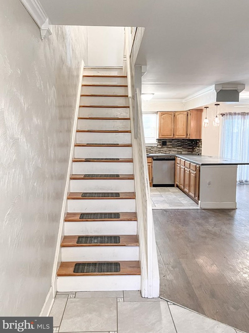 1136 Fox Run, Reading PA  19606-1138 exterior