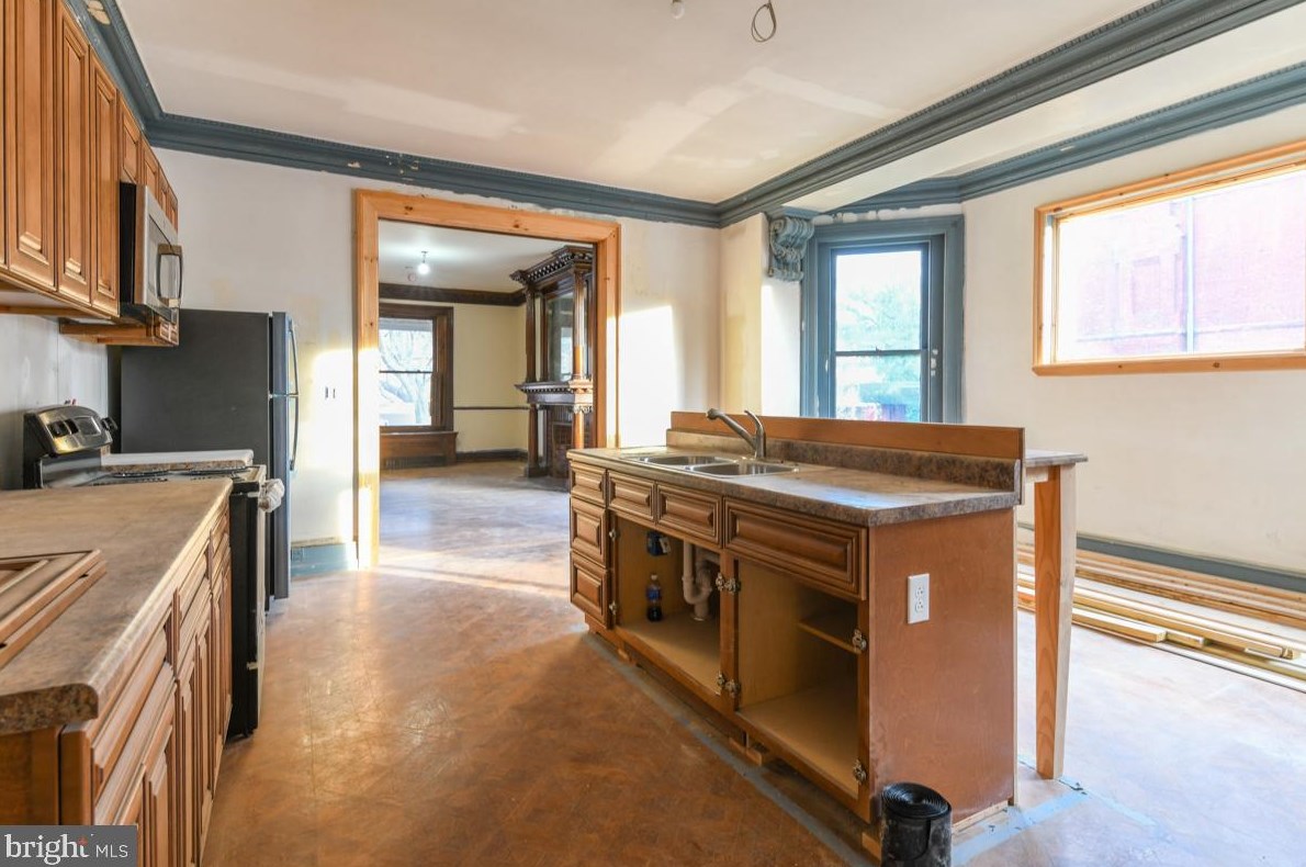 610 5 St, Reading PA  19601-2311 exterior