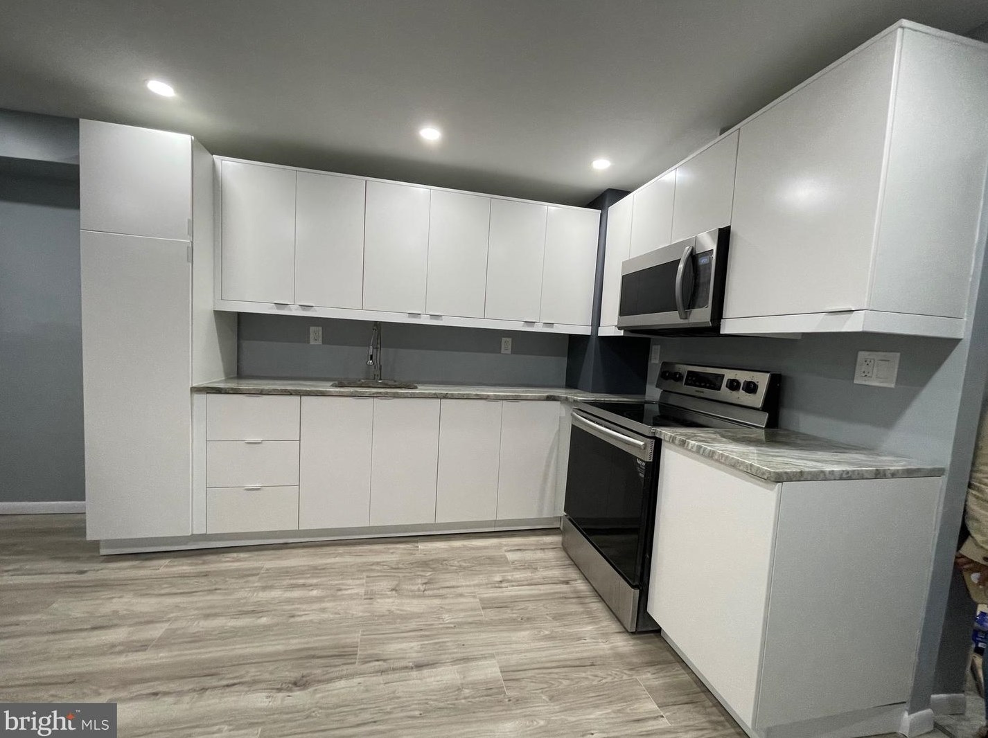 426 7th St, Reading PA  19602-2413 exterior