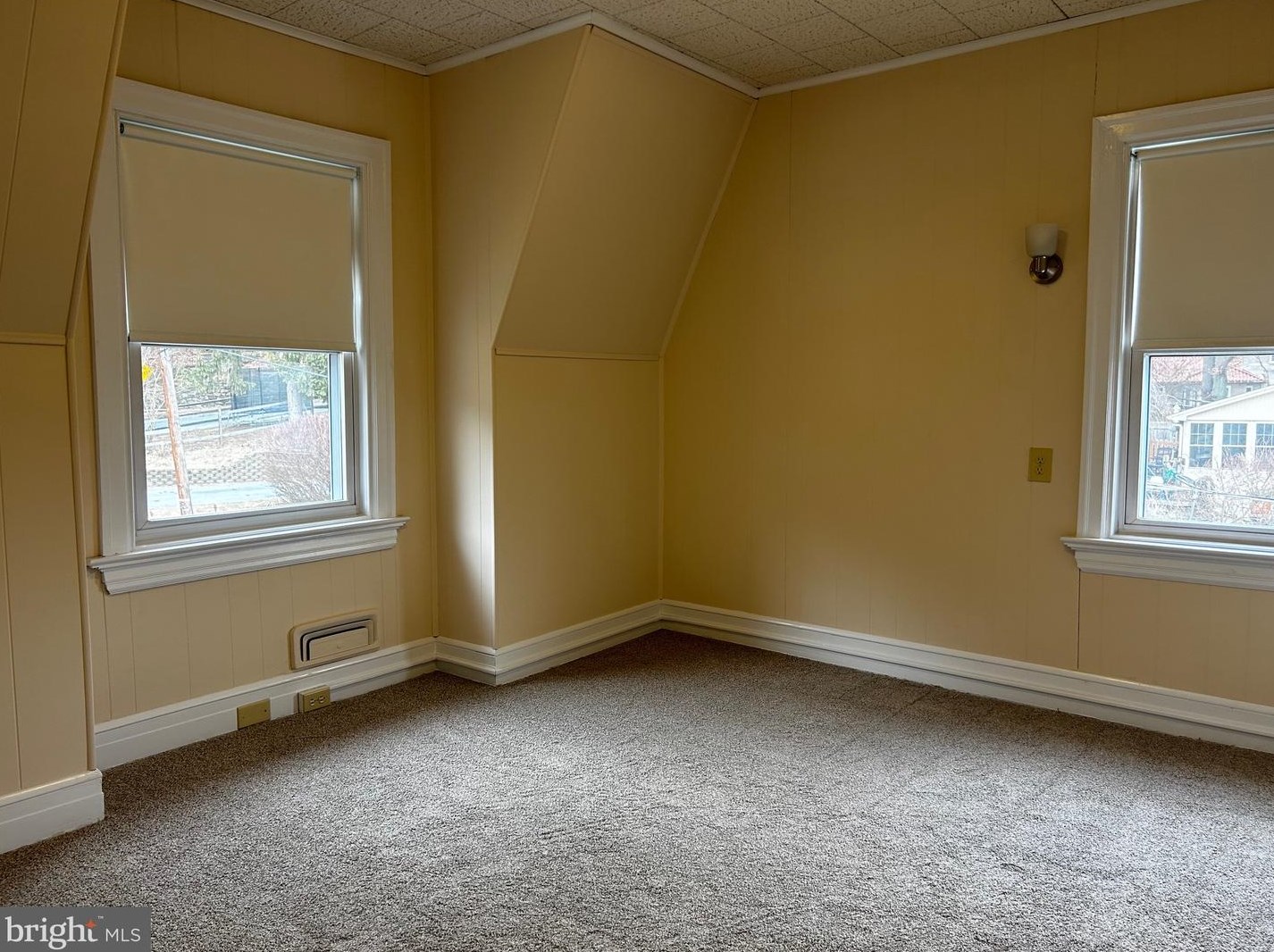 424 Friedensburg Rd, Reading PA  19606-1513 exterior