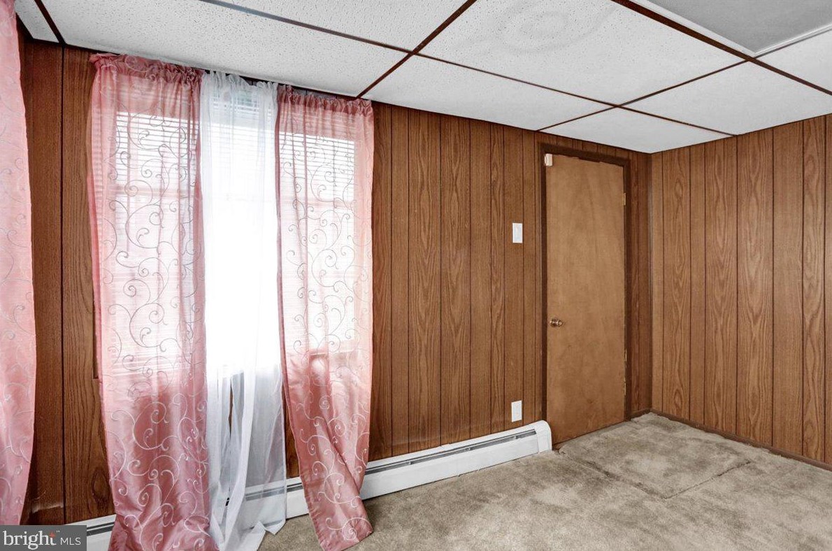 331 Douglass St, Reading PA  19601-2037 exterior