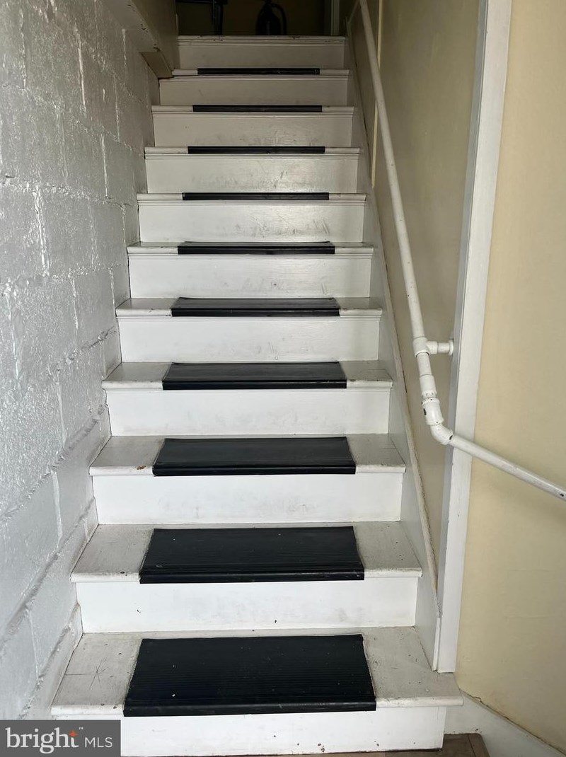 34 Broad St, Reading PA  19607-2714 exterior