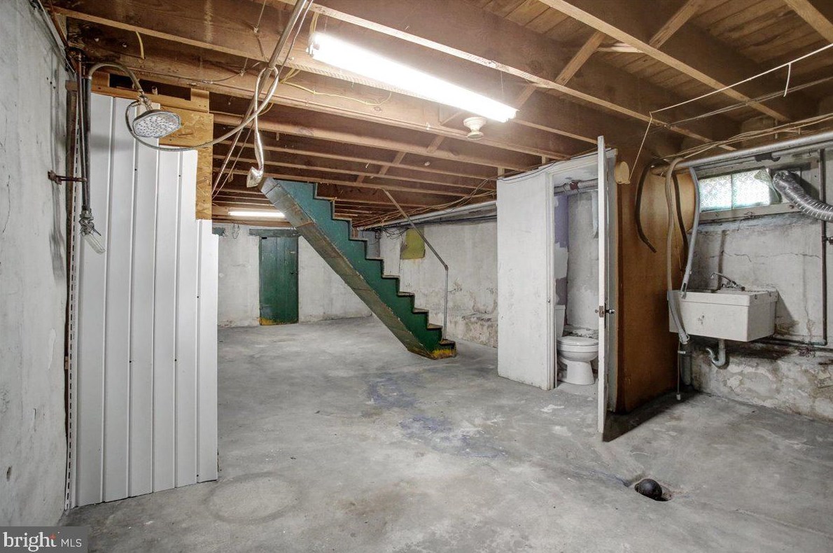 1225 13th St, Reading PA  19604-2018 exterior