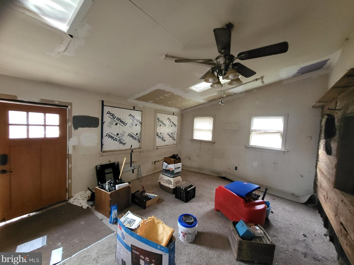 136 Dries Rd, Reading PA  19605-9239 exterior