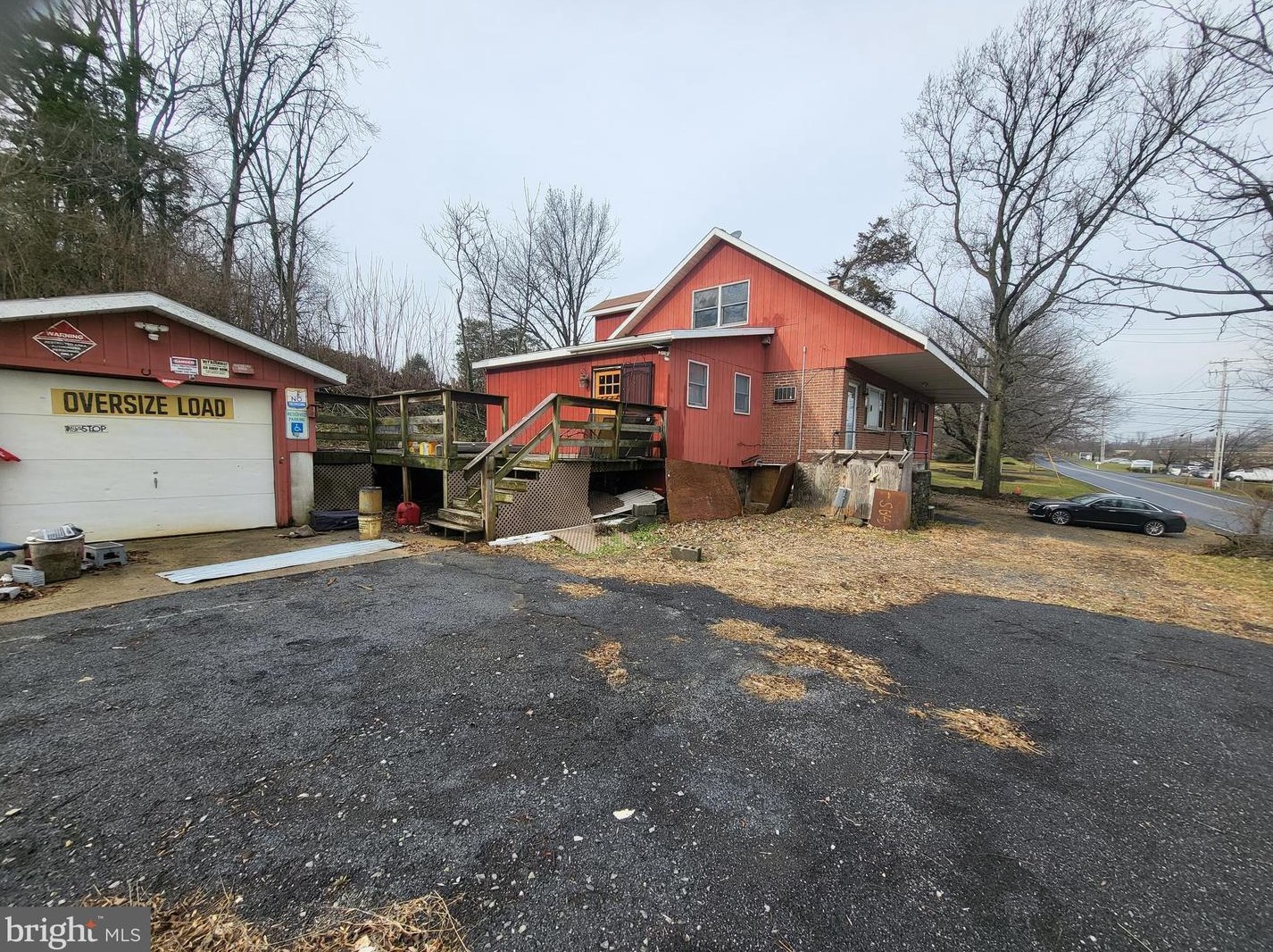 136 Dries Rd, Reading PA  19605-9239 exterior