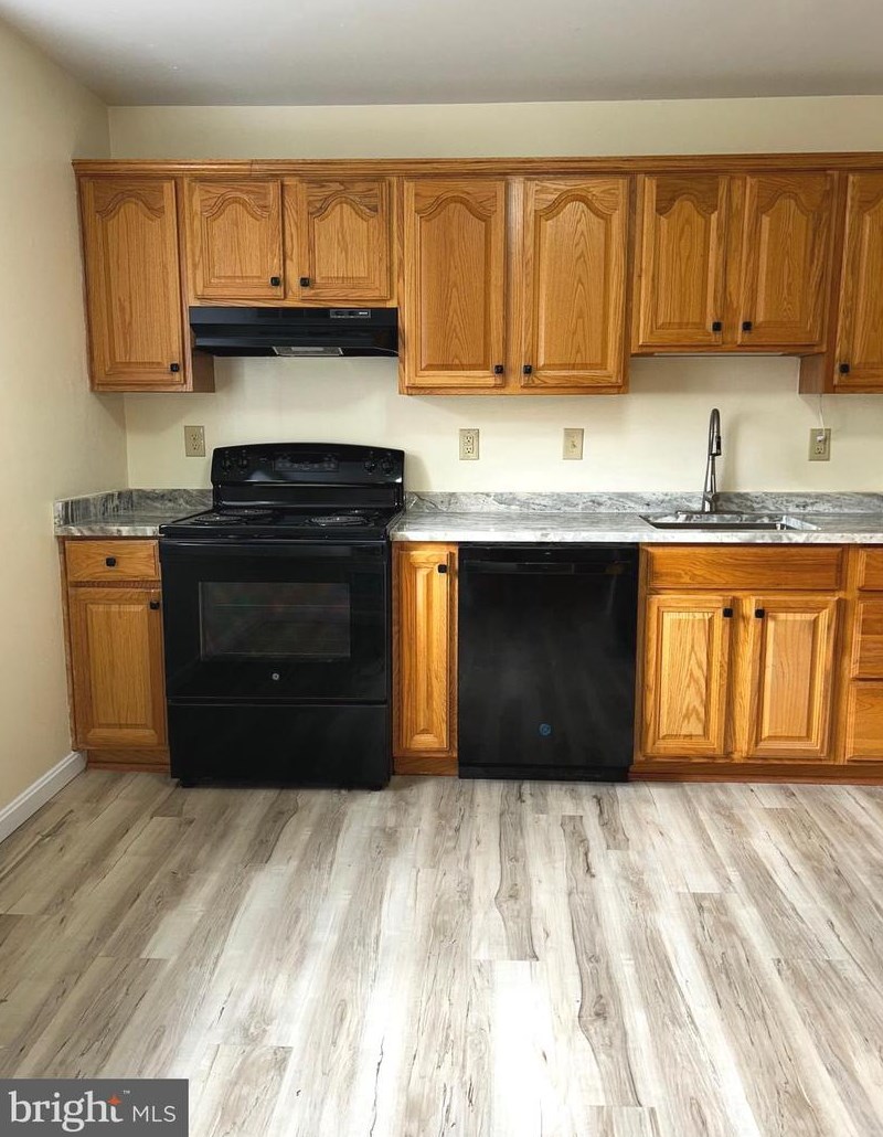 1029 Deer Run, Reading PA  19606-1126 exterior