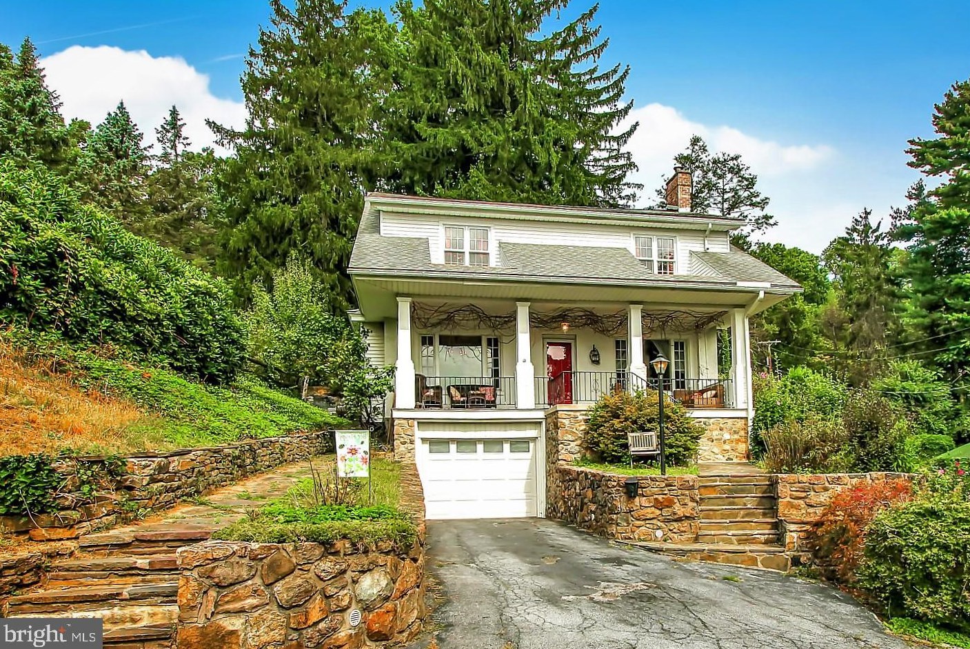 450 Fountain Ave, Reading PA  19606-1522 exterior