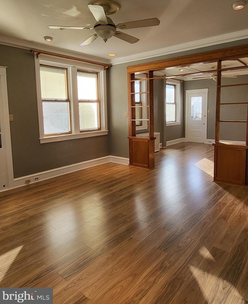 218 Perkasie Ave, Reading PA  19609-1745 exterior