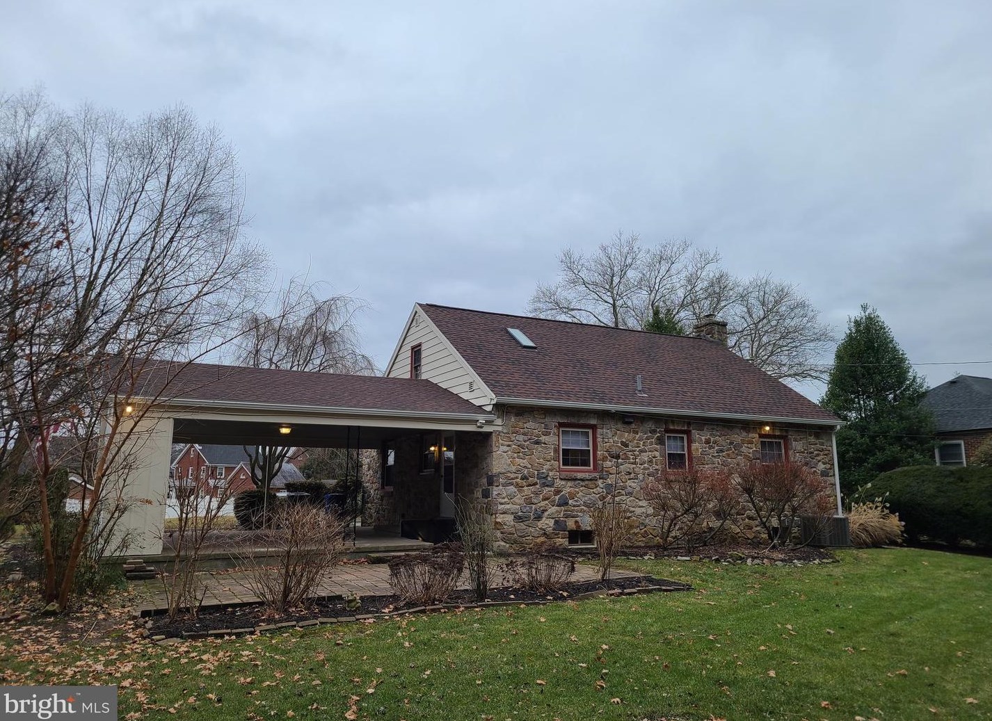 211 Taft Ave, Reading PA  19605-2123 exterior