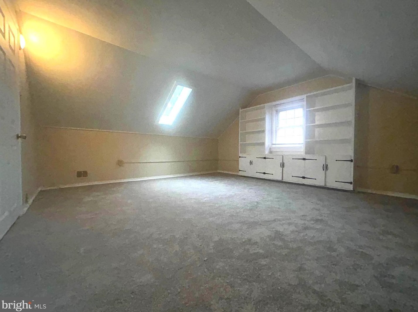 211 Taft Ave, Reading PA  19605-2123 exterior