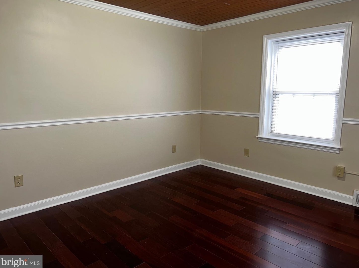211 Taft Ave, Reading PA  19605-2123 exterior