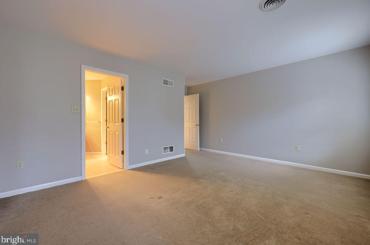 118 Lavender Ln, Reading PA  19610-1198 exterior