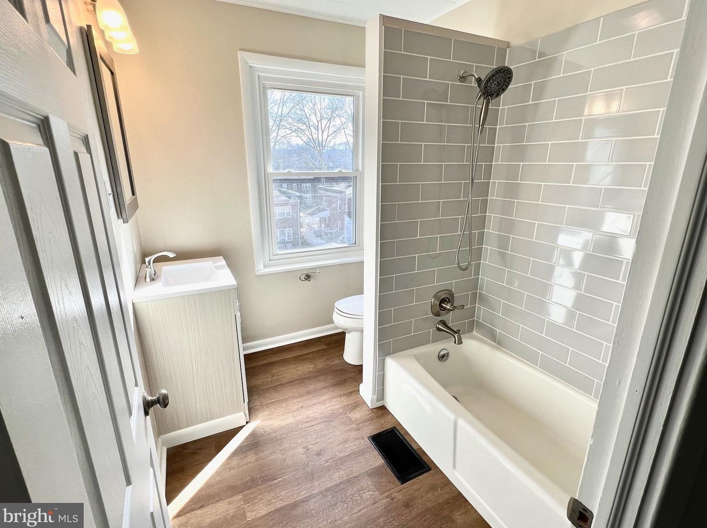 389 Sunset Rd, Reading PA  19611-1344 exterior