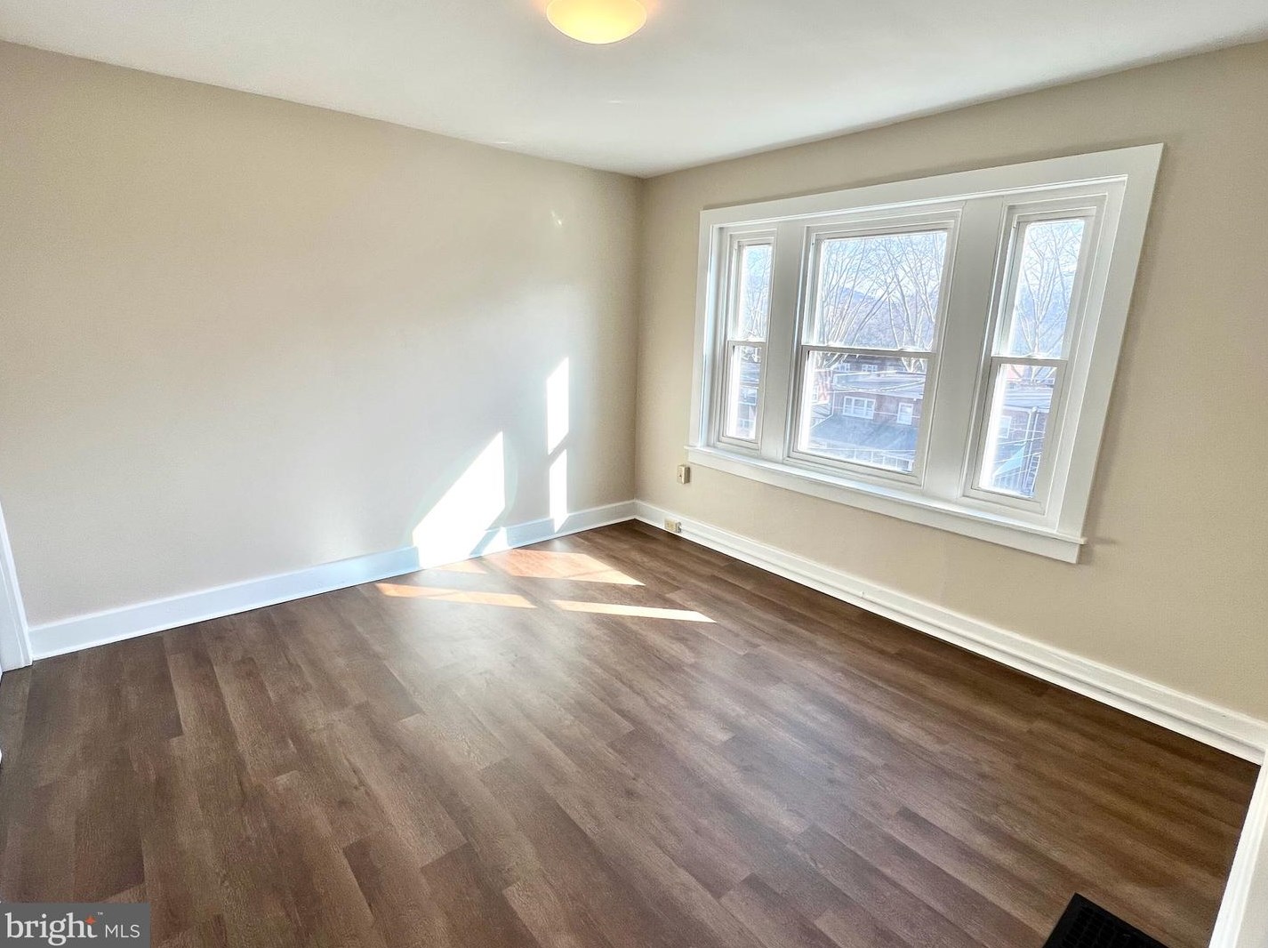 389 Sunset Rd, Reading PA  19611-1344 exterior