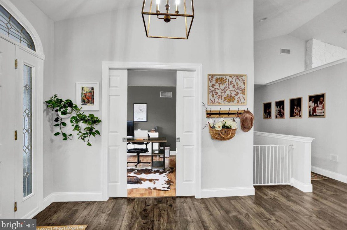 61 Shea Dr, Hummels Store PA  19540-9272 exterior