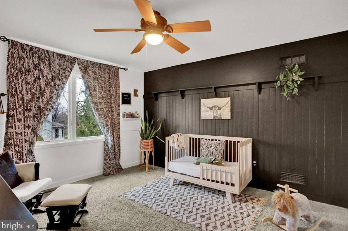 61 Shea Dr, Hummels Store PA  19540-9272 exterior