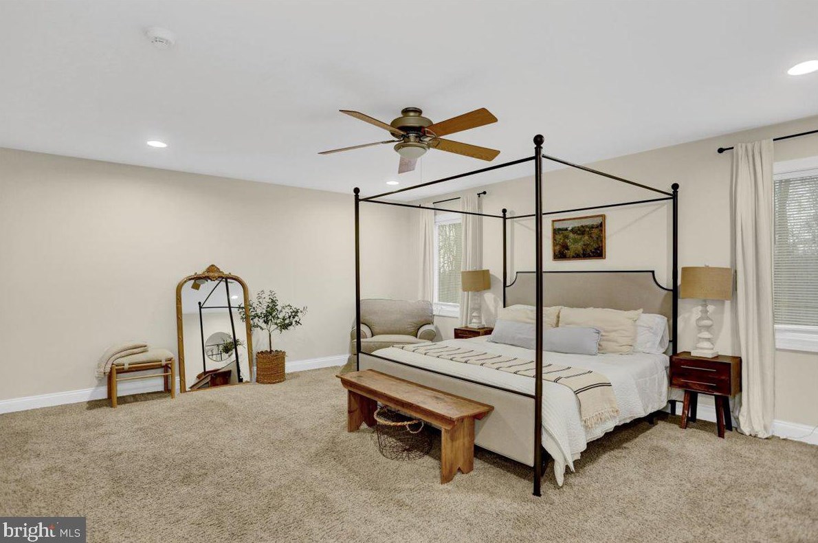 61 Shea Dr, Hummels Store PA  19540-9272 exterior