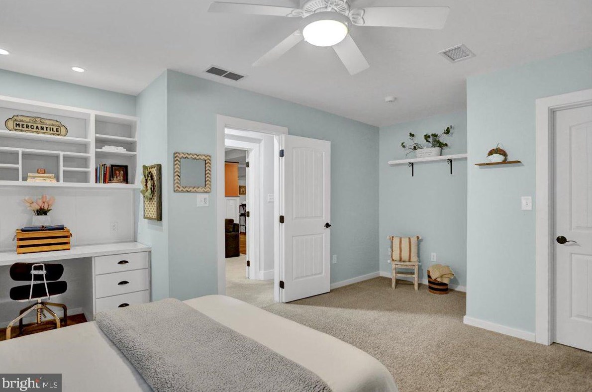 61 Shea Dr, Hummels Store PA  19540-9272 exterior