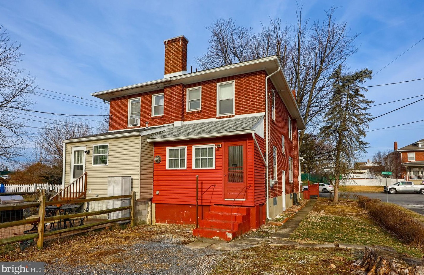 1434 Brooke Blvd, Reading PA  19607-2050 exterior