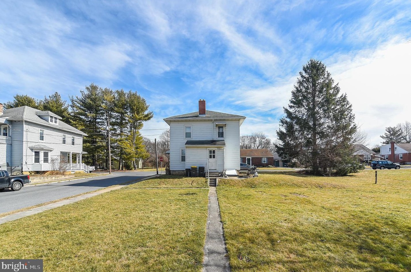 104 Reber St, Wernersville PA  19565-2131 exterior