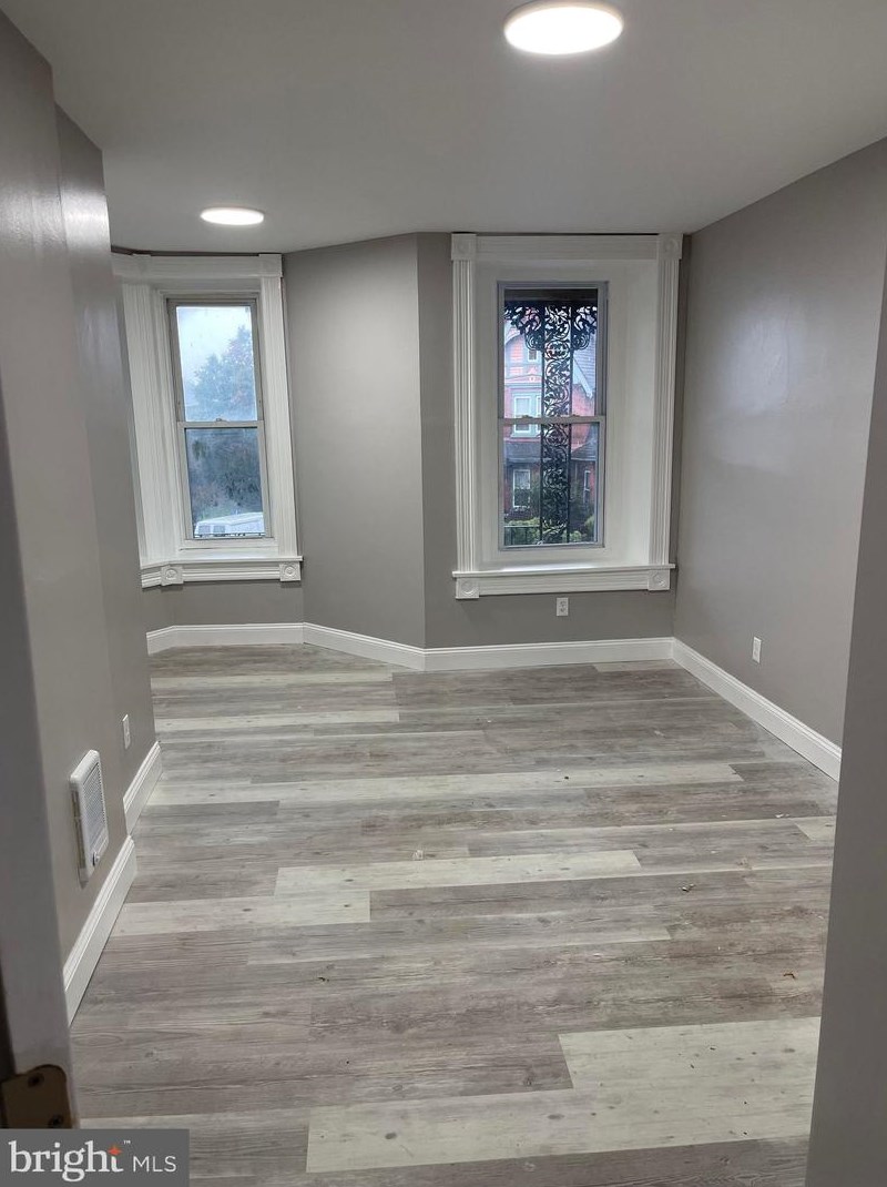 245 Clymer St, Reading PA  19602-2282 exterior