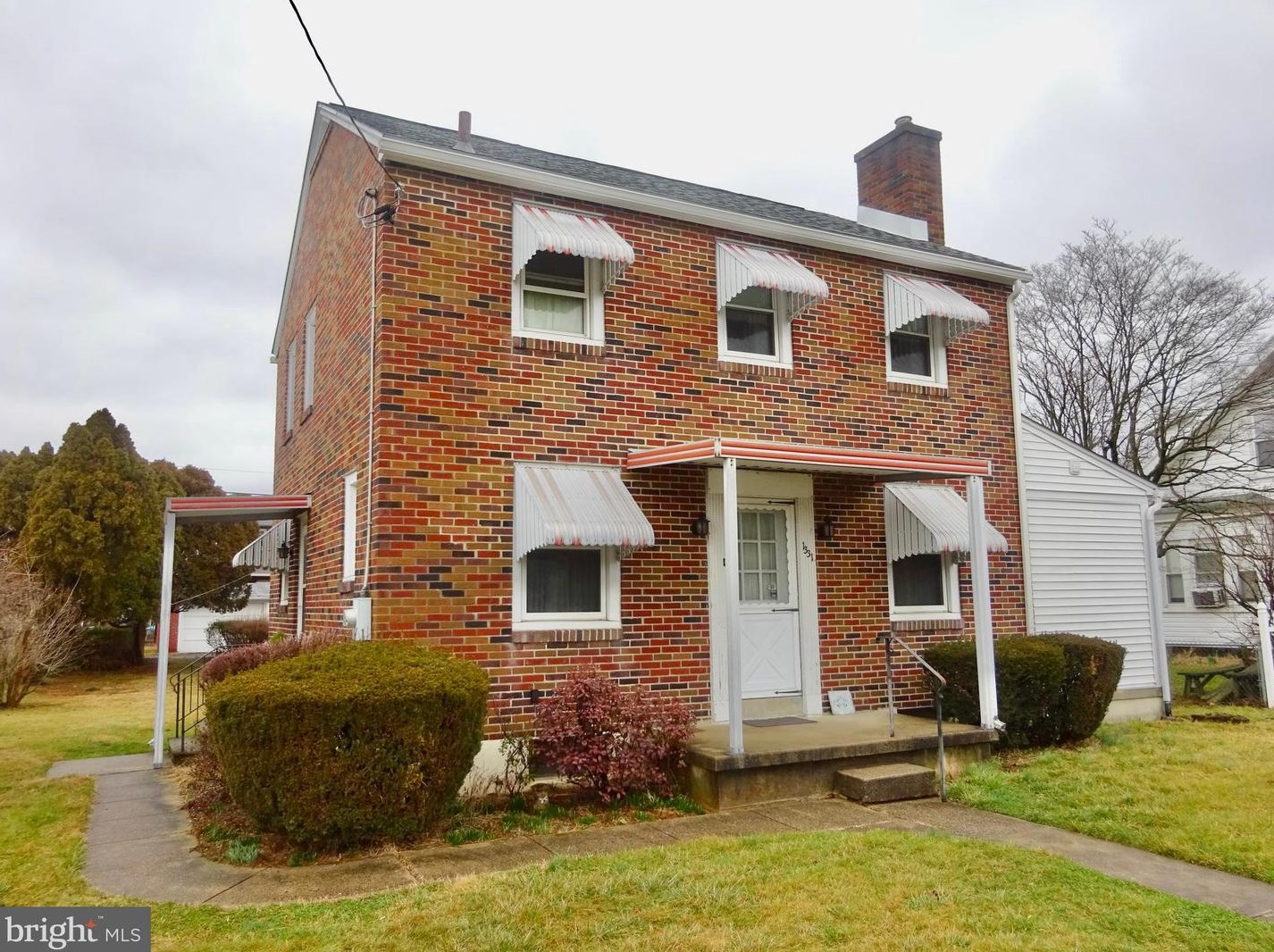 1331 Brooke Blvd, Reading PA  19607-2003 exterior