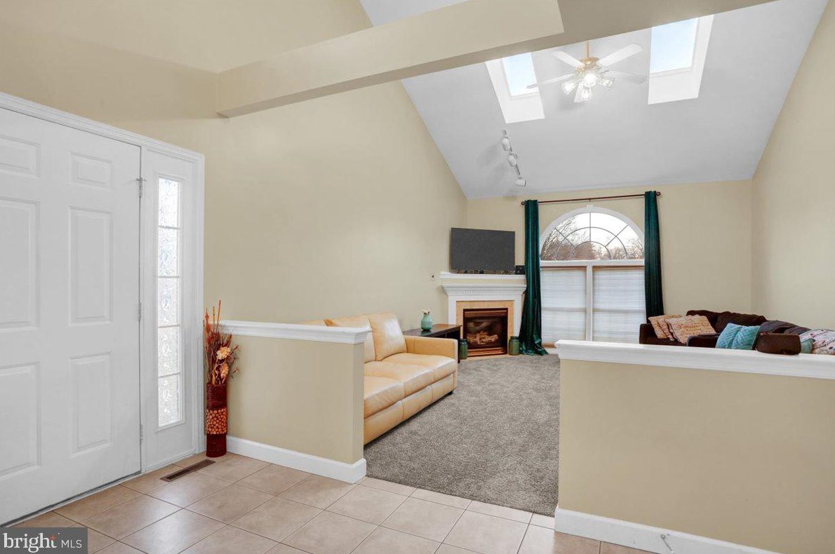 714 Maria Ave, Reading PA  19608-8947 exterior