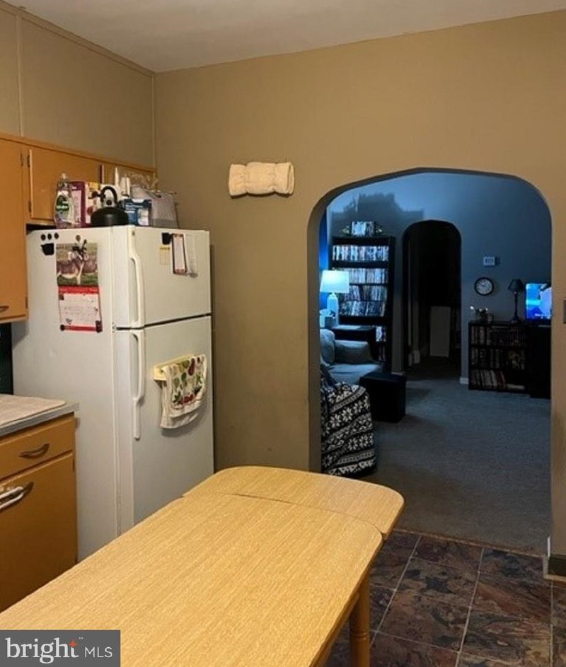 76 Chestnut St, Hummels Store PA 19540-1601 exterior