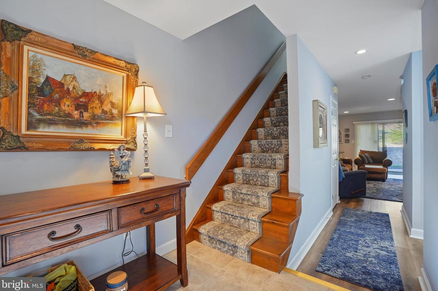 16 Muirfield Dr, Reading PA  19607-3349 exterior