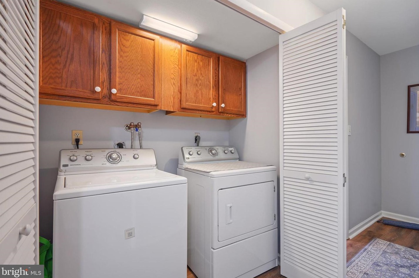 16 Muirfield Dr, Reading PA  19607-3349 exterior