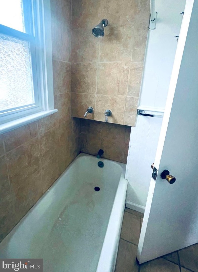 404 Seiberts Ct, Reading PA  19609-1747 exterior