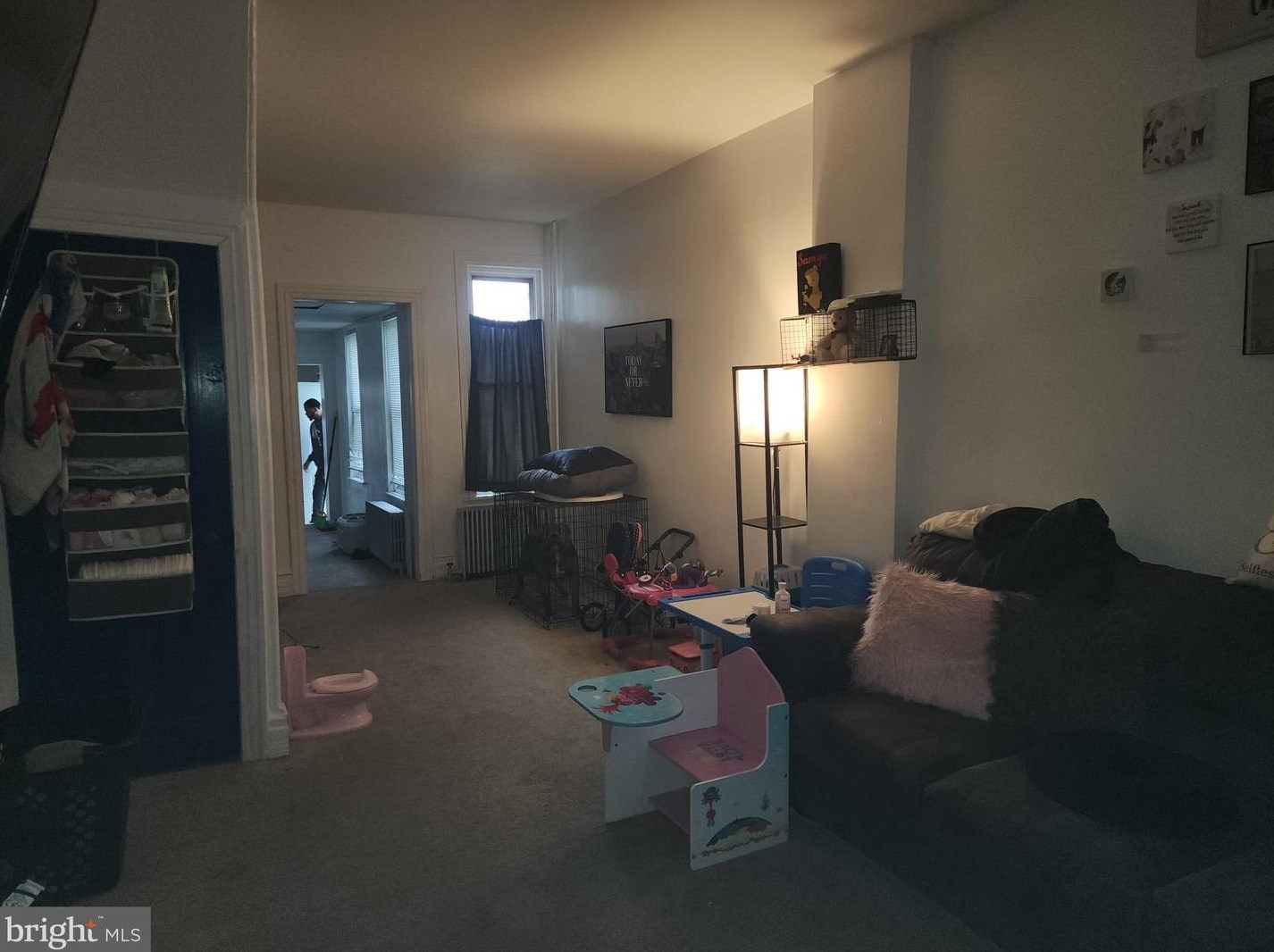 722 Locust St, Reading PA  19604-2518 exterior