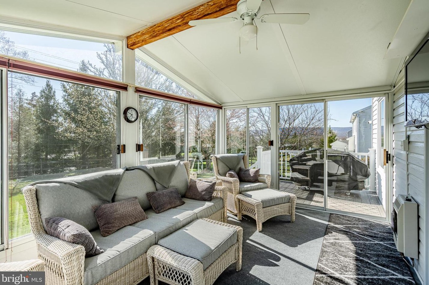 116 Slate Run, Douglassville PA  19518-9250 exterior
