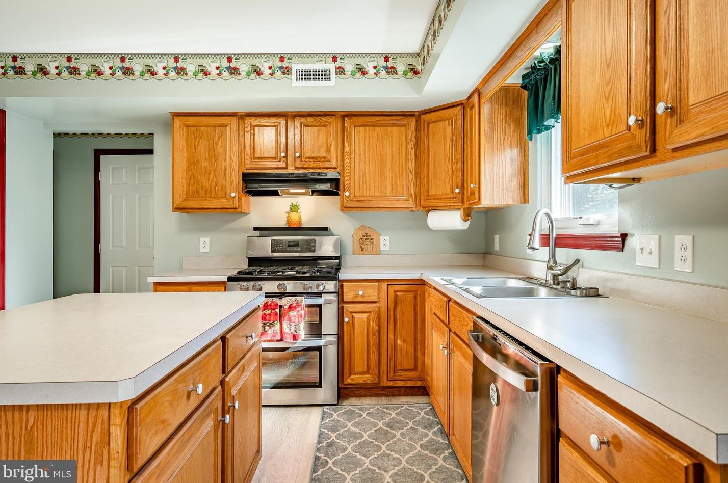 116 Slate Run, Douglassville PA  19518-9250 exterior