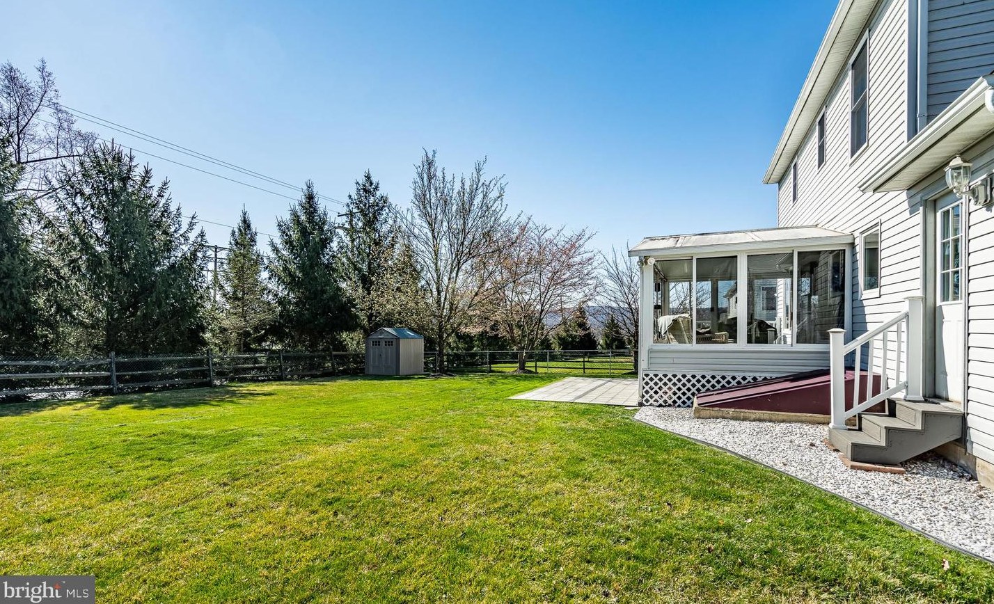 116 Slate Run, Douglassville PA  19518-9250 exterior