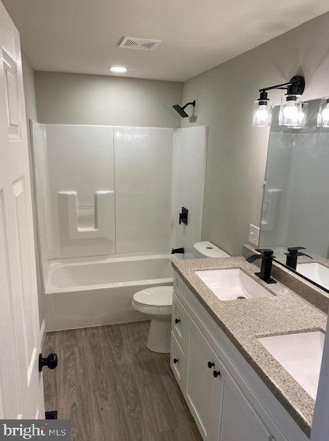 1804 Hancock Blvd, Reading PA  19607-2925 exterior