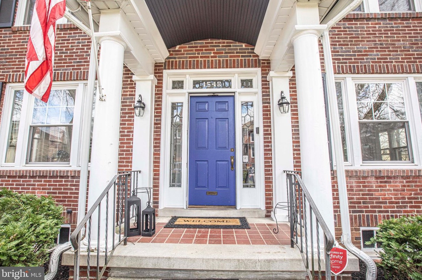 1548 Dauphin Ave, Reading PA  19610-2118 exterior