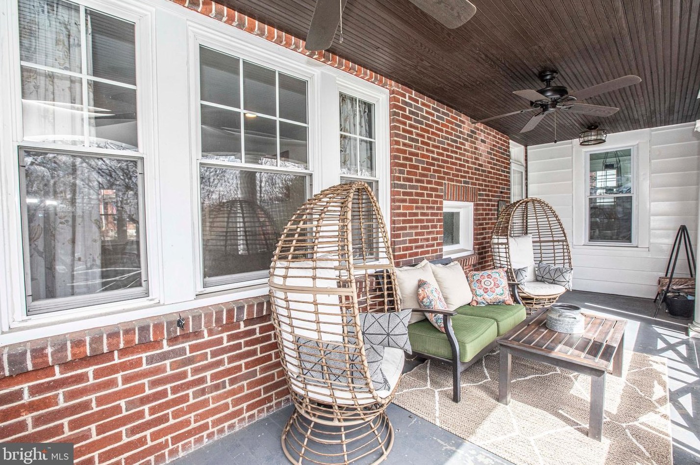 1548 Dauphin Ave, Reading PA  19610-2118 exterior